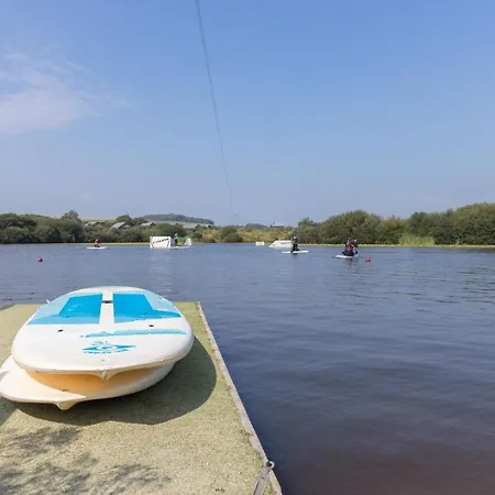 27, Retallack & Holiday home *
